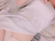 極品越南嫩妹自拍對美乳